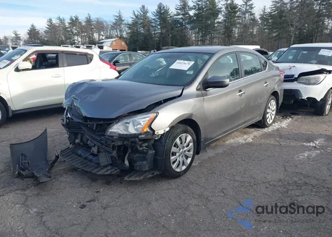 2015 Nissan Sentra S z USA, uszkodzony, nr VIN 3N1AB7AP4FY348730
